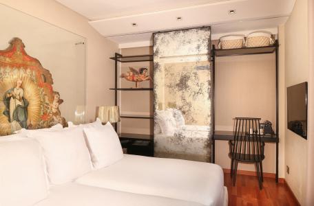 Claris & Spa GL, a Small Luxury of the World - 6