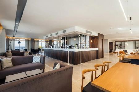 Alexandra Beach Resort & Spa - 17