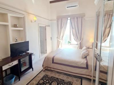 Sofia Boutique 9 - 112