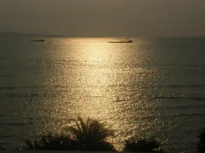 The Beach Front Resort Pattaya  - SHA Plus - 22