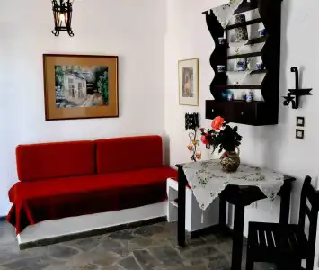 Heliotrope Apartments - 6