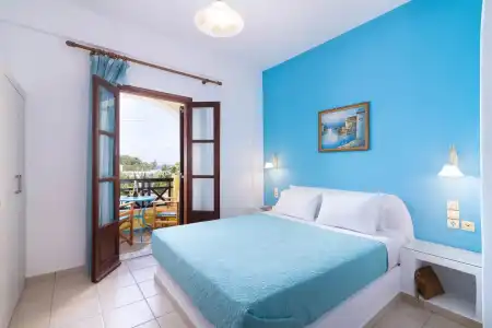 Mandilaria Studios - 123