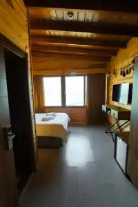 Sarı Köşk - 2