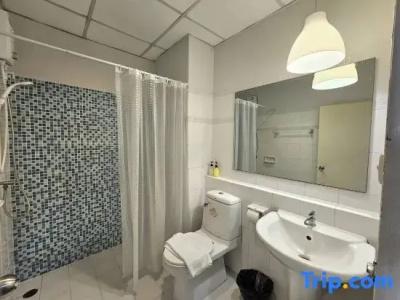 The Studio at Sathorn Terrace - 41