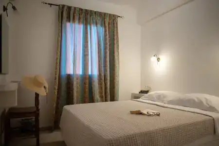 Aphrodite & Apartments - 5