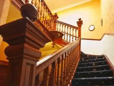 Heriott Park Guest House - 9