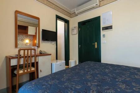 River Fronte Mare Con Piscina - 80