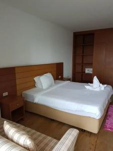 Vtsix Condo Service at View Talay Condo - 3