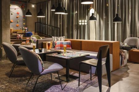 Moxy Dresden Neustadt - 21