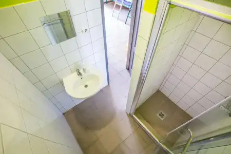 Island Hostel - Adults only - 5