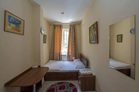 Yerevan Hostel - 17
