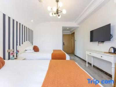 Balhambra Suites - Adults Only - 51