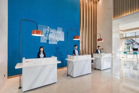 Holiday Inn Express Shenzhen Haiyuan City - 1