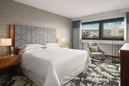 Sheraton Frankfurt Airport & Conference Center - 16