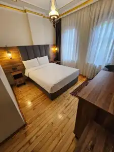 Gul Sultan - 36