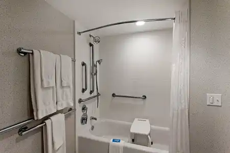 Holiday Inn Express West Los Angeles by IHG - 38