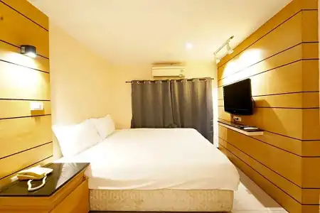 UPARs Sukhumvit 11 Nana - 103