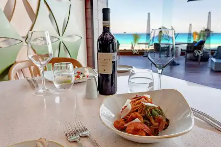 Royalton CHIC Cancun, An Autograph Collection All-Inclusive Resort - Adults Only - 12