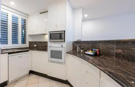 Bay Royal Apartments - 143
