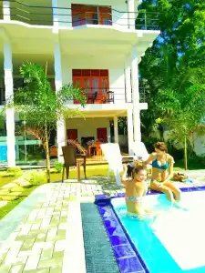 OYO 348 Ocean Bay Surf Resort - 13