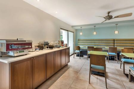 Best Western Plus Monterey Inn - 22