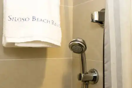 Siloso Beach Resort, Sentosa - 9