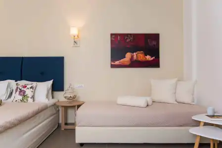 Mirage Studios - 1