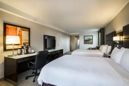 Holiday Inn Vancouver-Centre - 22