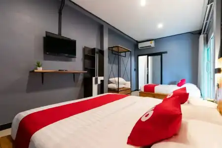 T Park Pakchong - 32