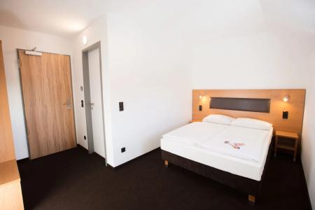 Garner Stuttgart - Zuffenhausen by IHG - 2