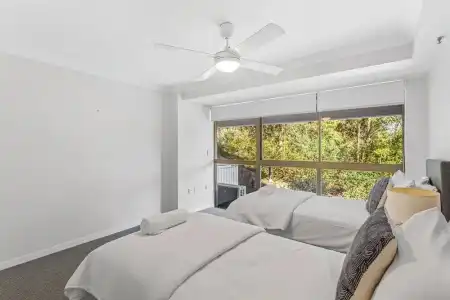 Gemini Court Holiday Apartments - 601