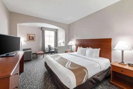 Quality Suites Austin South St. Elmo District - 30