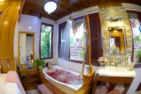Khamy Riverside Villa - 14