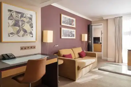 Hilton London Kensington - 57
