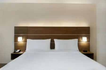 Holiday Inn Express Pensacola West - Navy Base by IHG - 46