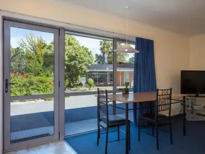 Middle Park Motel - 105