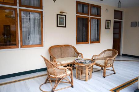 Arya Niwas - 6