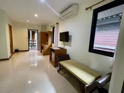 Baantip Suantong - 31