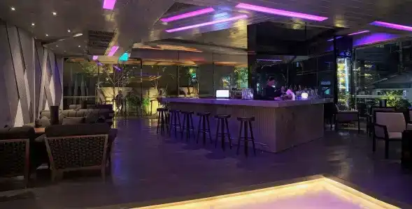 Hyatt Place Bangkok Sukhumvit 1 - 26