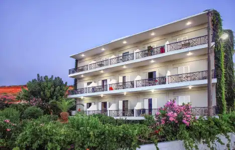 Sea View & Apartments - 51