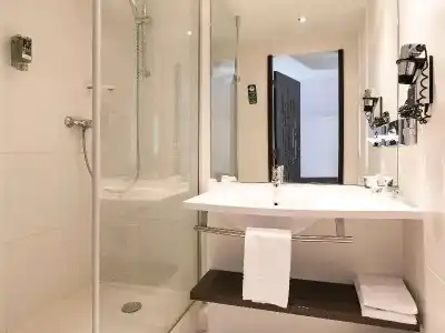 Mercure Chartres Centre Cathédrale - 43