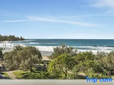 Rolling Surf Resort - 228