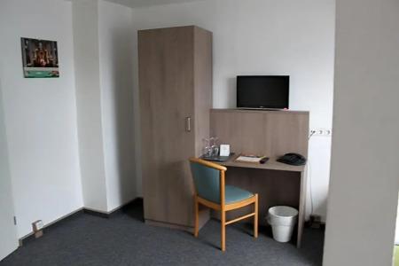 Sächsischer Hof - 16