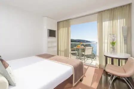 Amfora Hvar Grand Beach Resort - 7