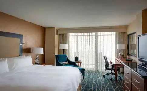 Seattle Marriott Waterfront - 4
