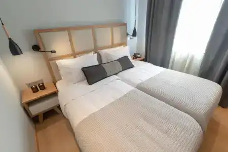 Grand Port Suites Thessaloniki - 11