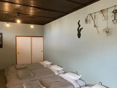 Little Barrel Guest House - 34