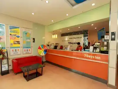 7Days Inn - 1