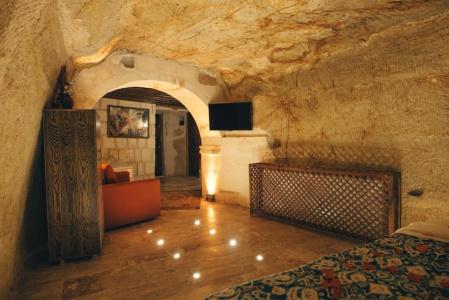 Tale Cave INN - 27