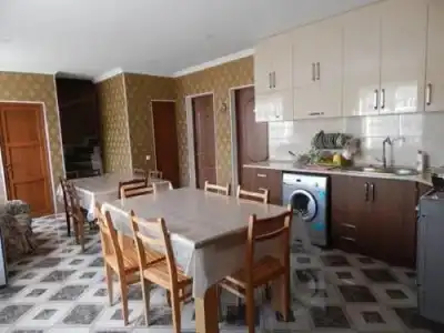 Giorgi's Guest House - 8